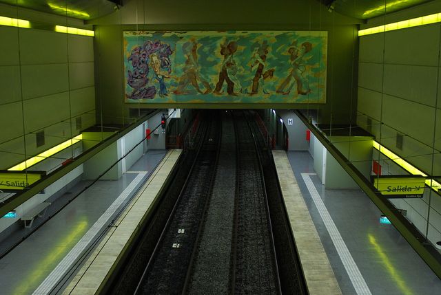 Estación Caseros de la Línea H
