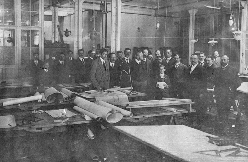 Todo el equipo que estuvo a cargo del proyecto de construcción del Subte